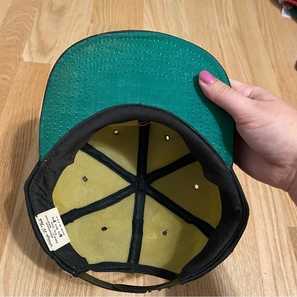 Vintage White Diner Tamaqua Pennsylvania Black Patch SnapBack Hat Trucker - Picture 9 of 9